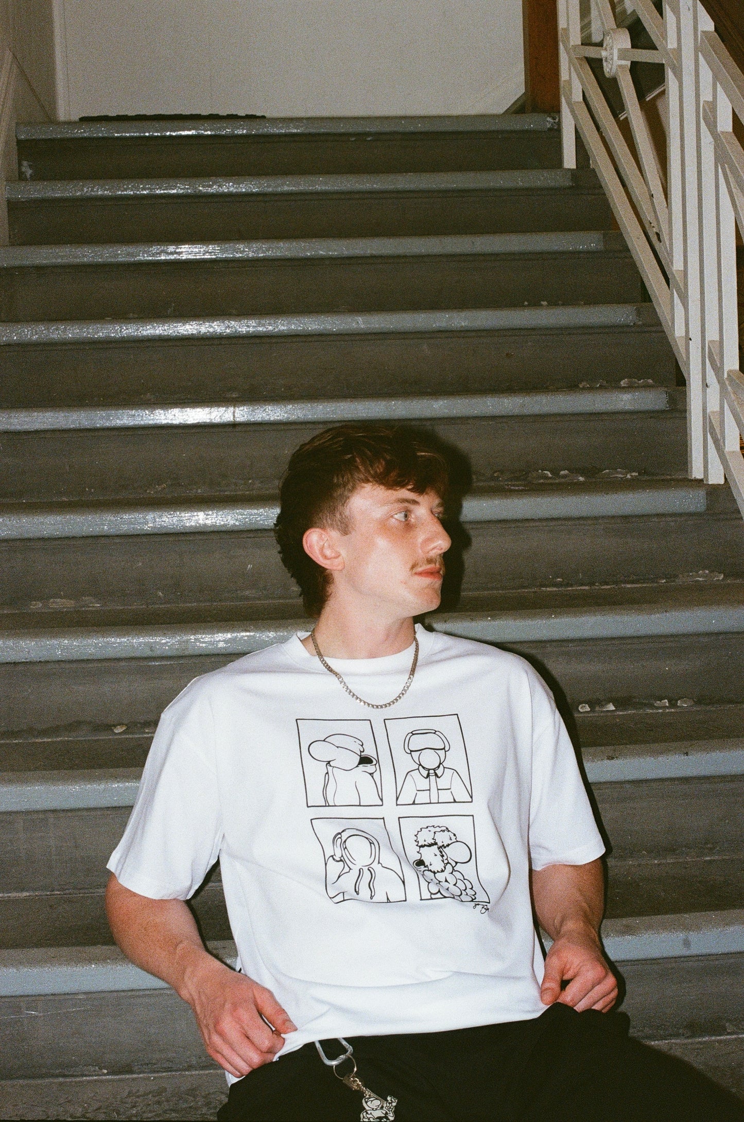 GALLERY TEE